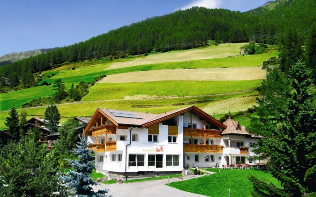 Residence Remi Senales Exterior photo